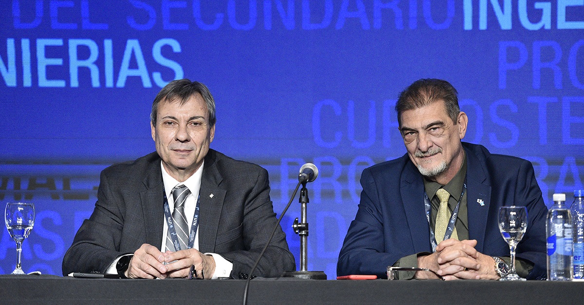 UTN - Foto grupal en el tercer Encuentro Nacional de Universidades MetaRed TIC, X y S Argentina 2025