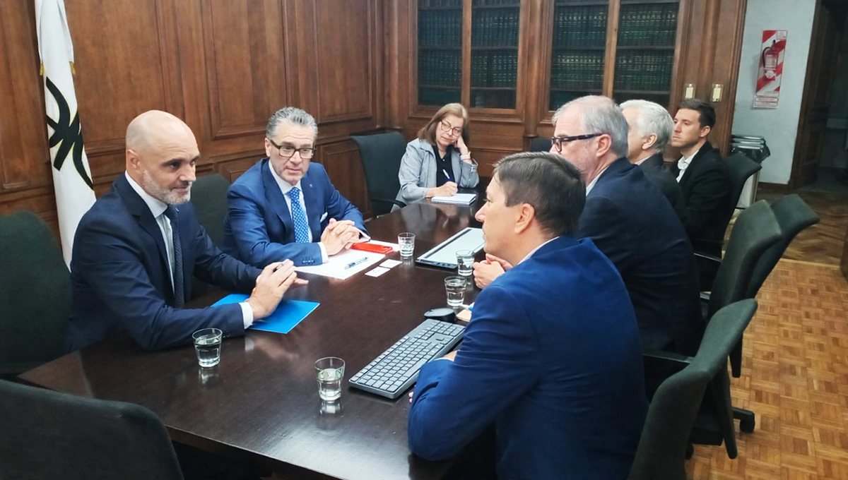 UTN - Foto grupal en el tercer Encuentro Nacional de Universidades MetaRed TIC, X y S Argentina 2025