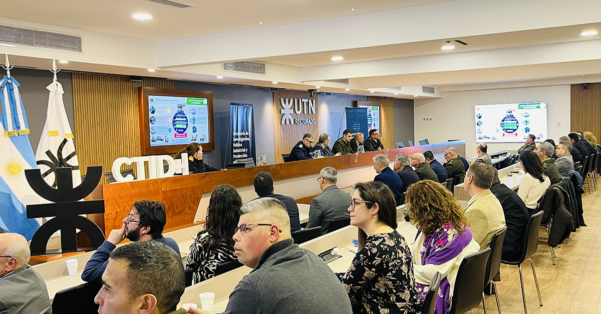 Autoridades de UTN y UDE